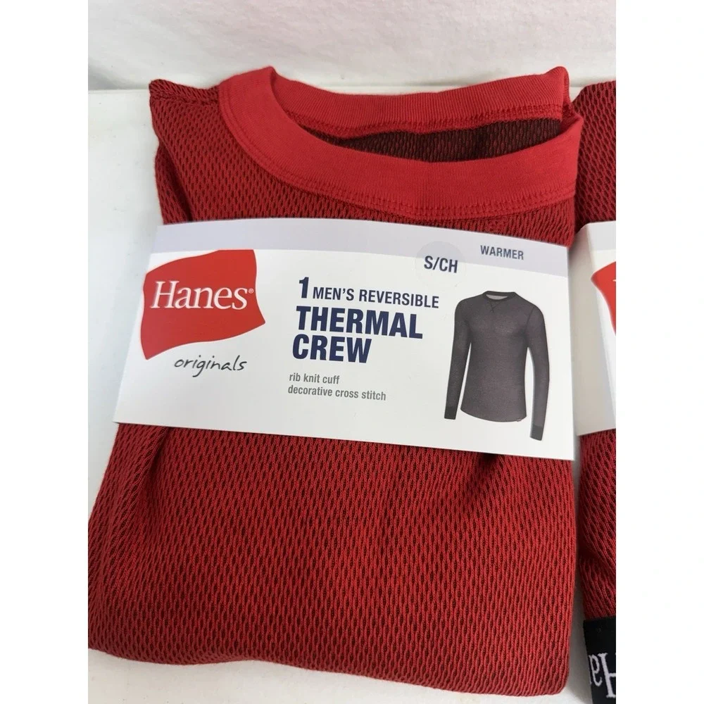 Hanes Men's Red  Reversible Thermal Crew And Thermal Pants Size S/CH
